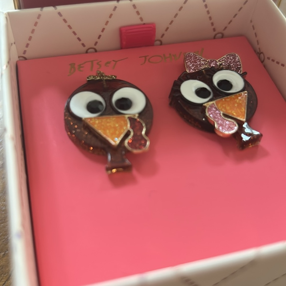 BETSEY JOHNSON thanksgiving Turkey Mismatched Earring Studs NEW - Picture 2 of 5